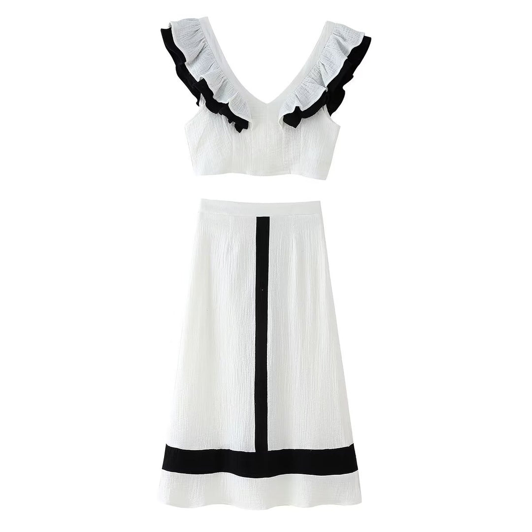 Midi skirt for women with contrasting striped pattern Chic and Style
