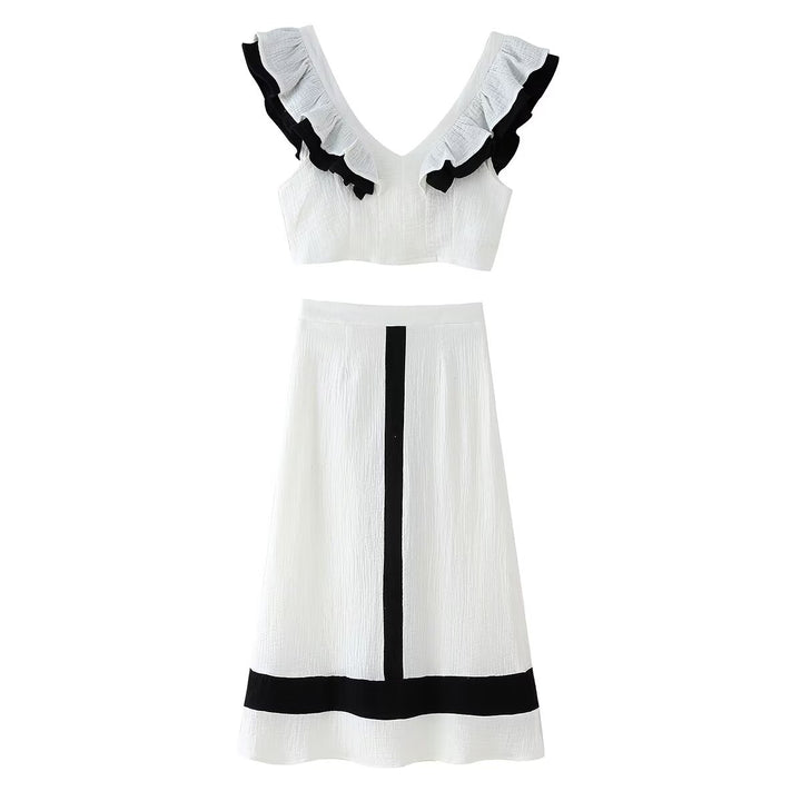 Midi skirt for women with contrasting striped pattern Chic and Style