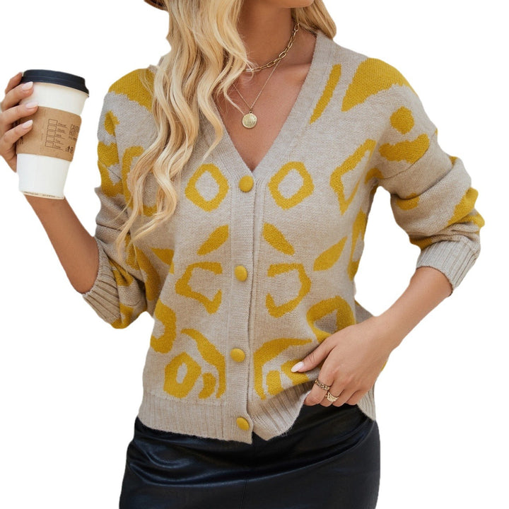 Women Stylish Cardigan with Colorful Details Lune London