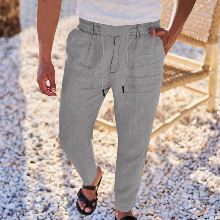 Men's casual pants with elastic waistband and side pockets. Lune London