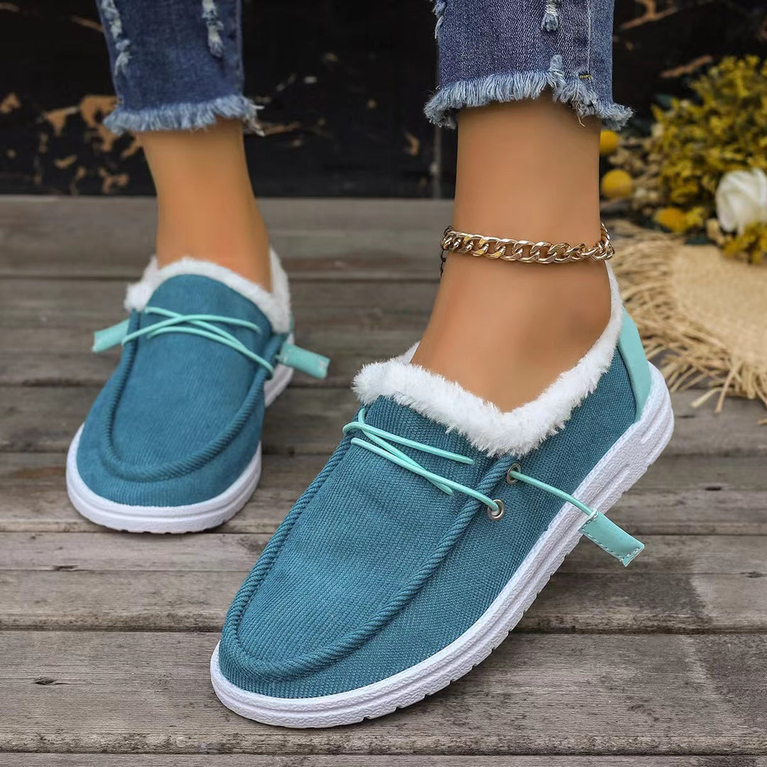 Women's Warm and Comfortable Slippers with Lining and Non-Slip Sole Lune London