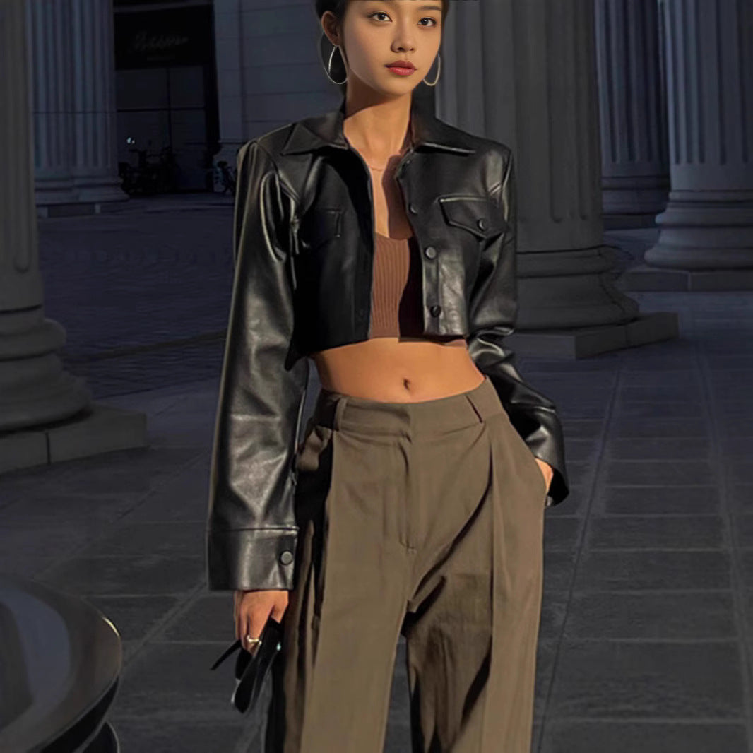 Cropped leather jacket for women with chest pockets Lune London