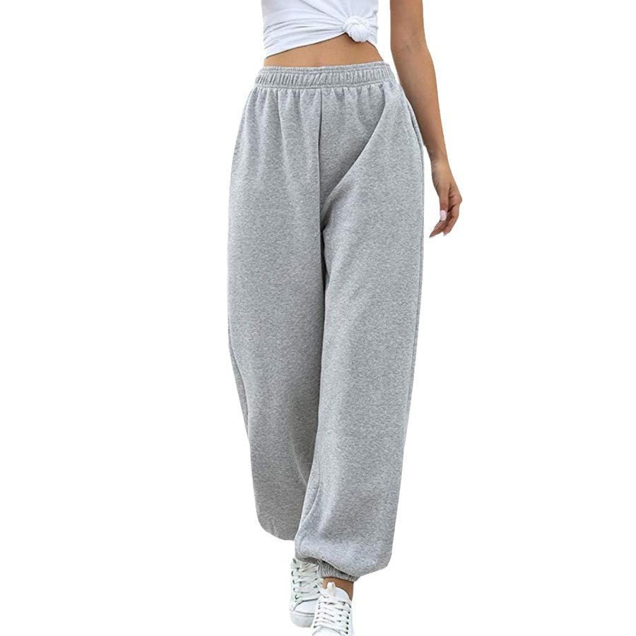 Casual pants for women with a wide cut and elastic waist Lune London