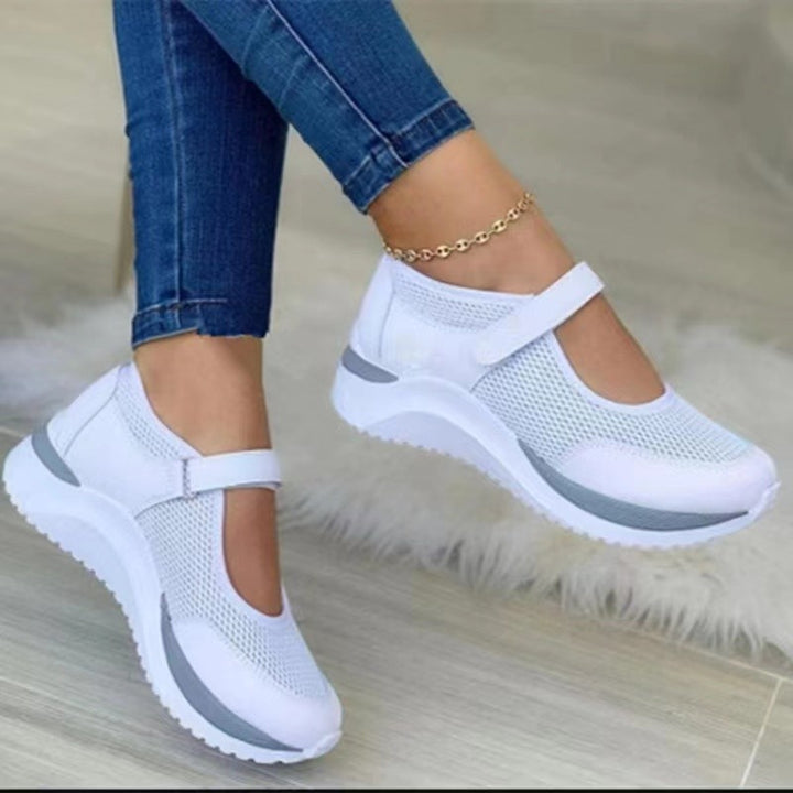 Lune London sporty leisure shoes for women with a breathable material upper and an adjustable strap system