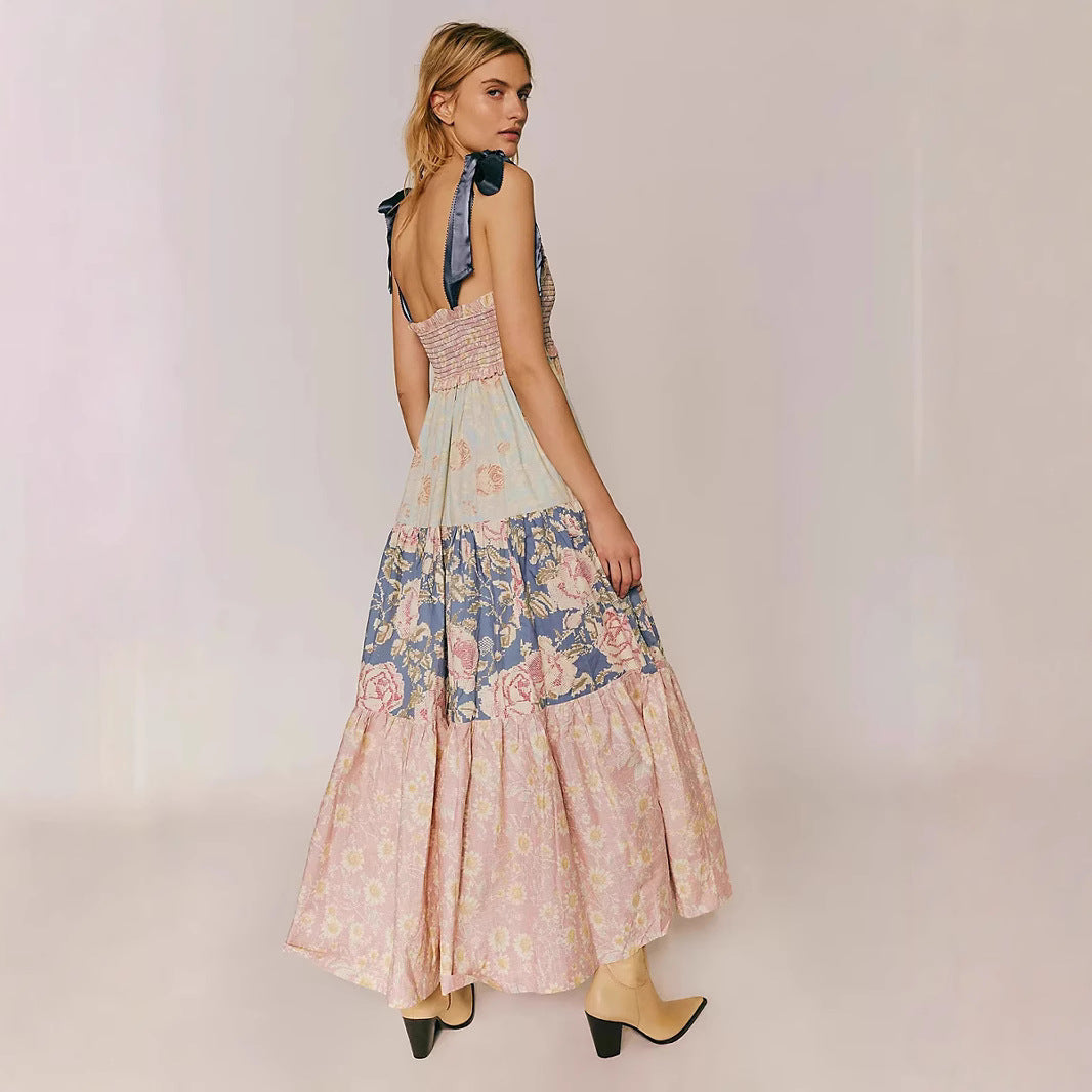 Ladies maxi dress with floral patterns and voluminous skirt Lune London