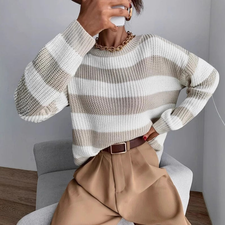Casual knit sweater for women with a modern waffle pattern Lune London