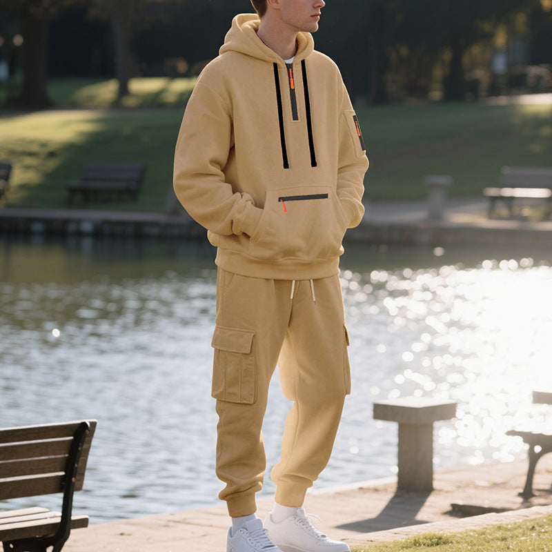 Men's sporty hoodie set and pants with practical pockets Lune London