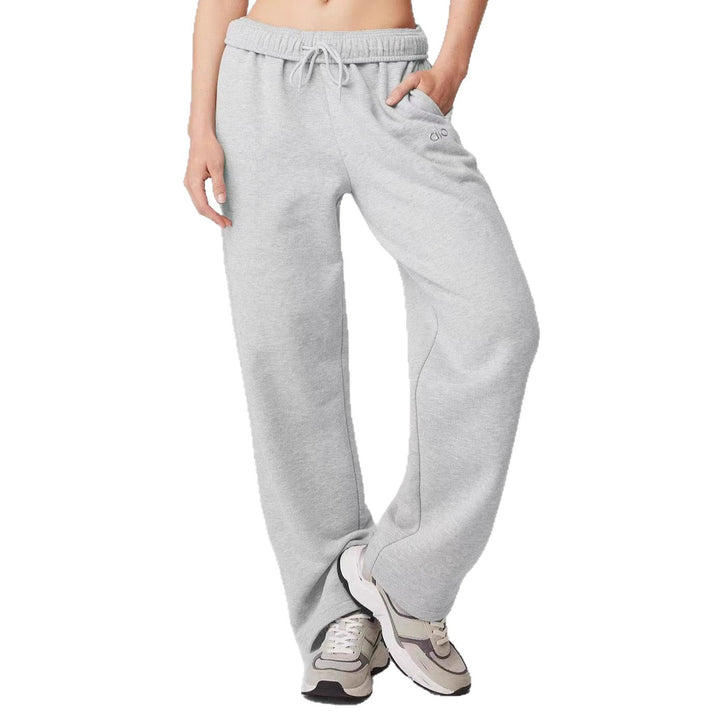 Women's relaxed leisure pants with soft fleece and practical pockets Chic & Stil