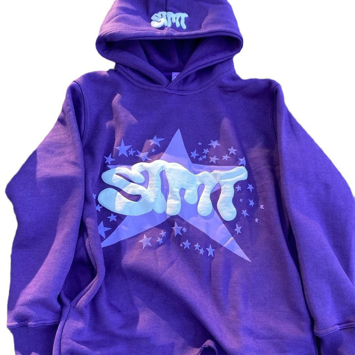 Women's hoodie with trendy graphic design Chic & Stil