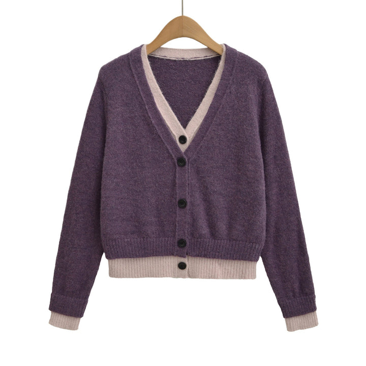 Elegant sweater for women with a deep V-neck and decorative buttons Lune London