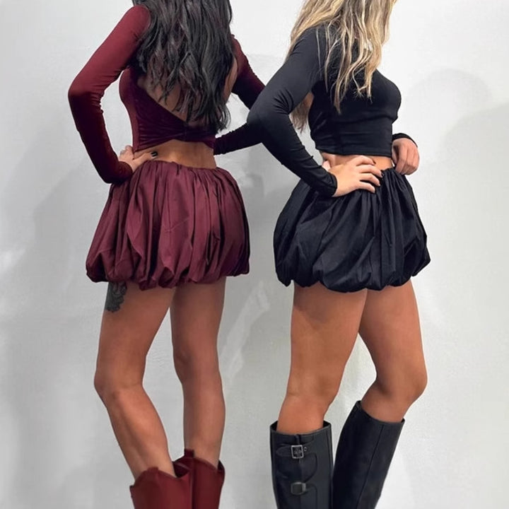 Short ruffled dress for women with long sleeves and elastic waist Lune London