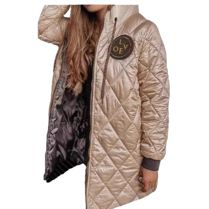 Lady quilted jacket with removable hood and side pockets Lune London