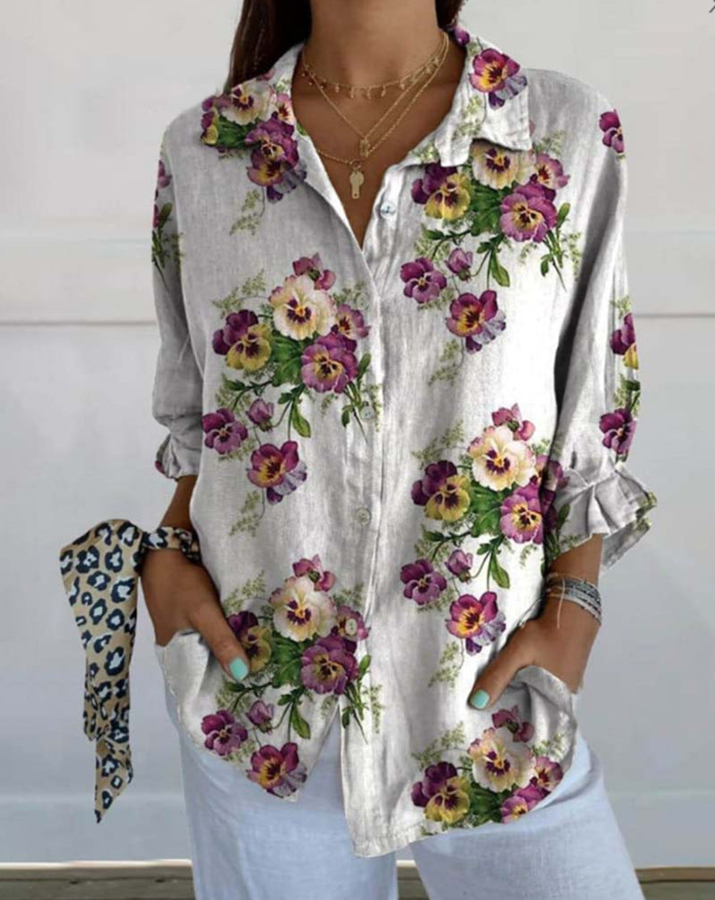 Blouse femme à motif floral avec patte de boutonnage cachée Chic & Stil