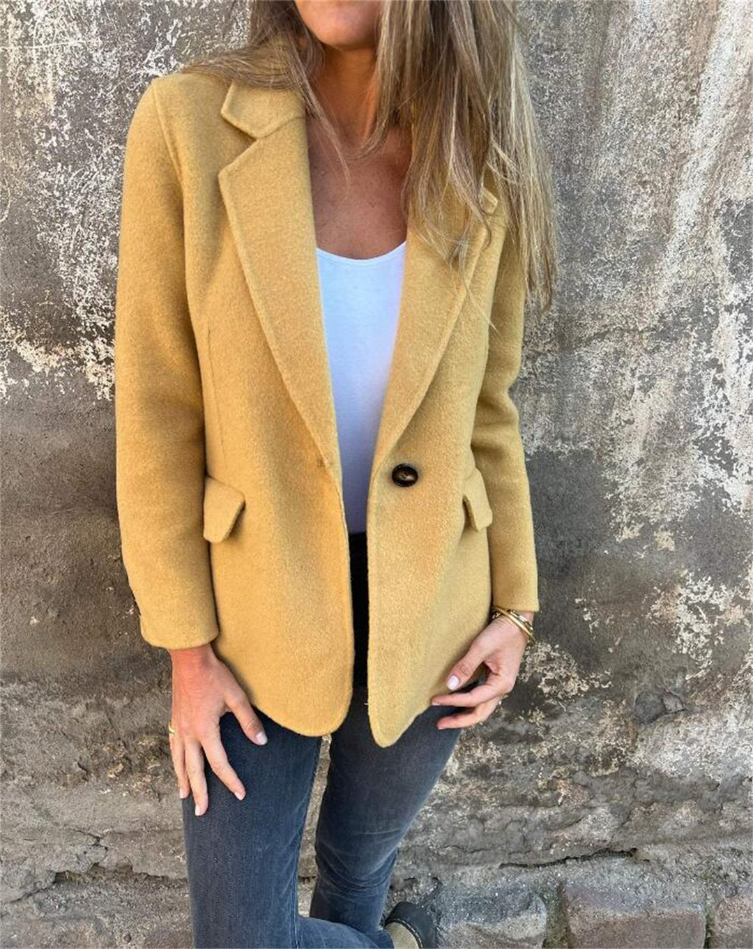 Ladies Elegant Blazer in Warm Fleece Fabric with Practical Pockets Lune London