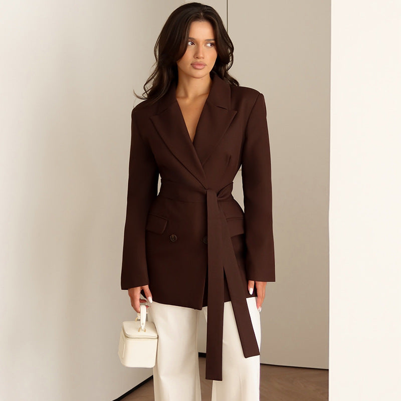 Ladies elegant fitted blazer with scarf Lune London