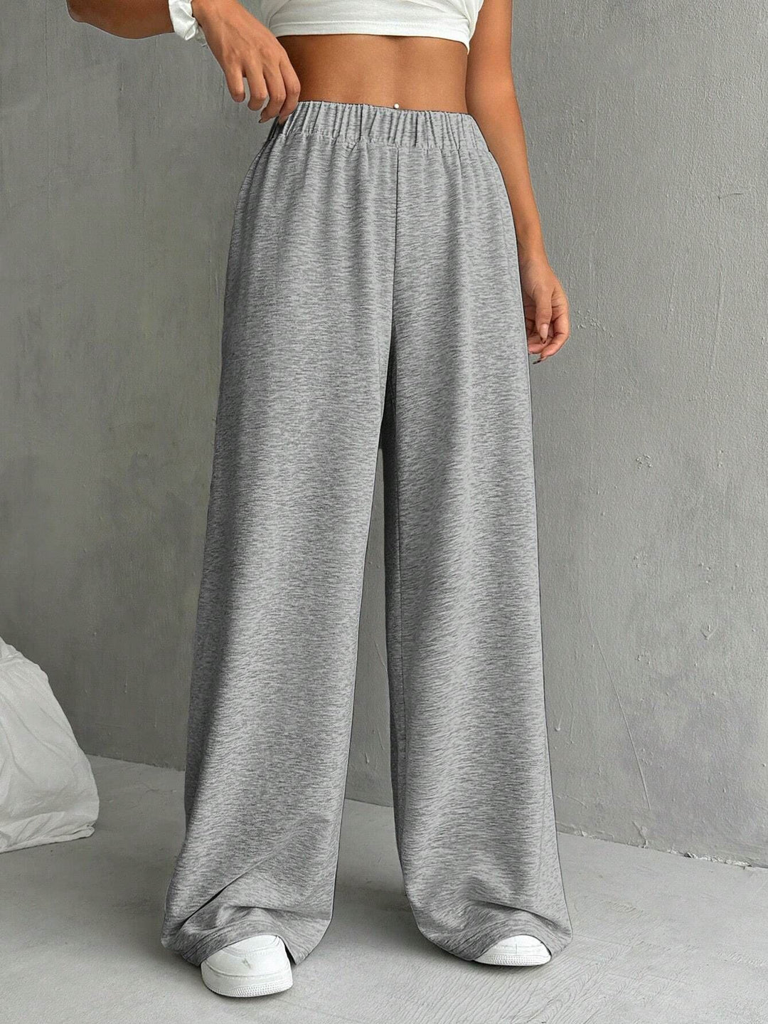 Chic and stylish casual pluder pants for women