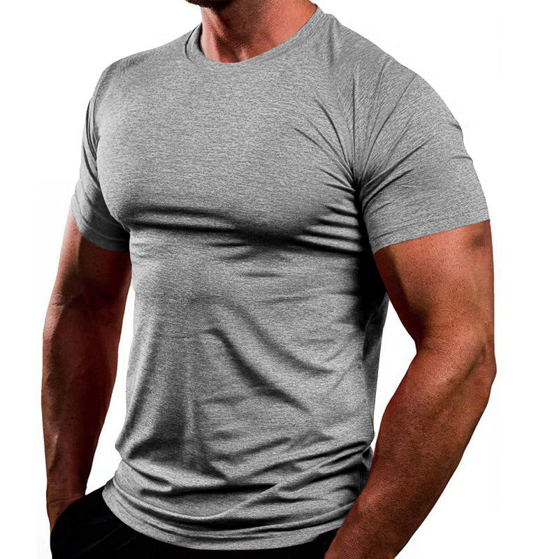 Breathable fitness t-shirt for men in lightweight fabric with a fitted cut Lune London
