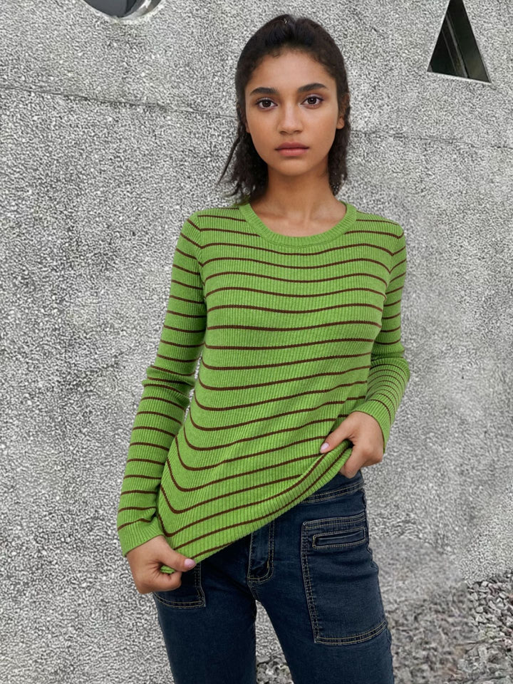 Casual knit sweater for ladies with long sleeves and a trendy striped pattern Lune London