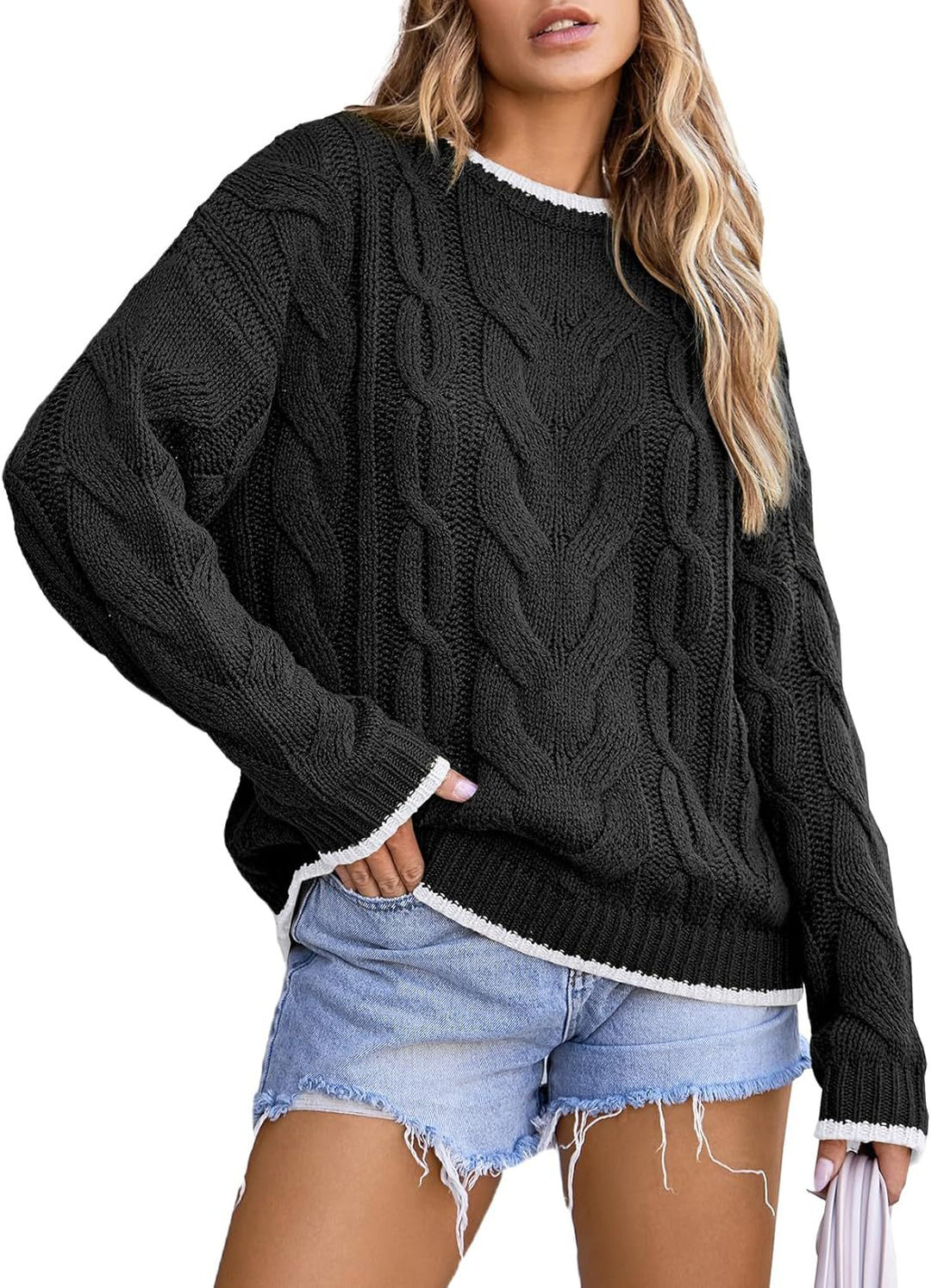 Knitted sweater for women with a thick braid pattern Lune London