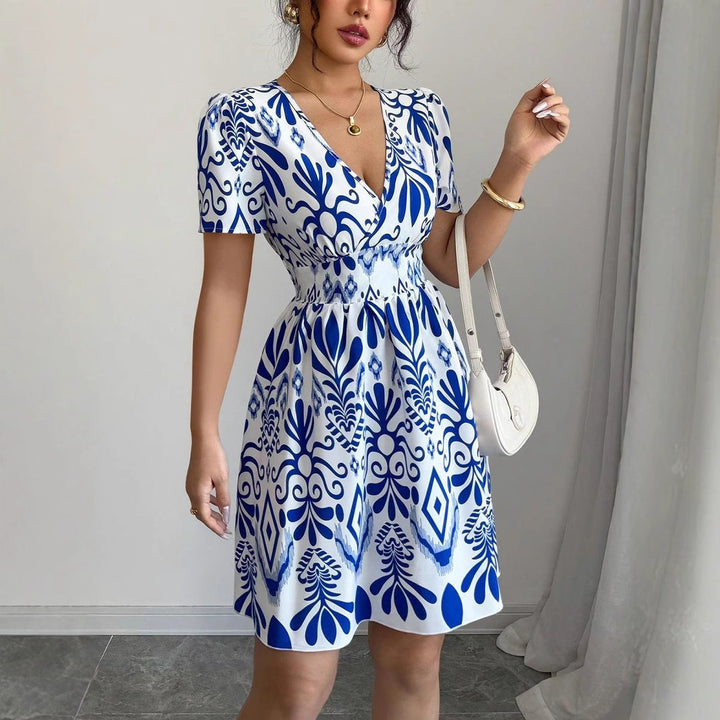 Mini dress for women with a playful A-line cut and floral patterns Lune London