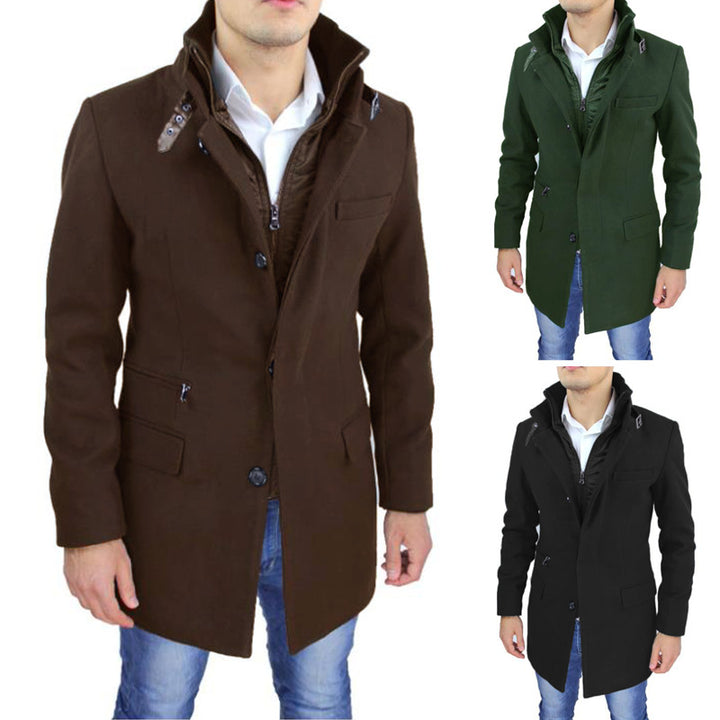 Fashionable wool coat for men with high collar and practical details Lune London