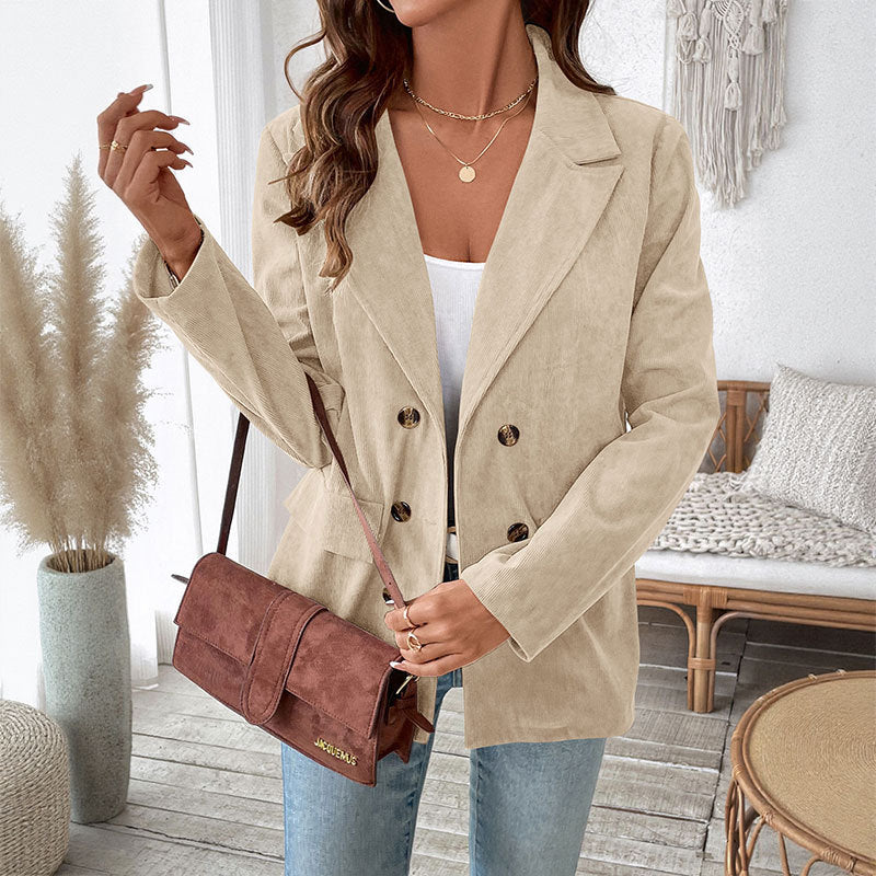 Velvet blazer for women with double-breasted buttons and elegant cut Lune London