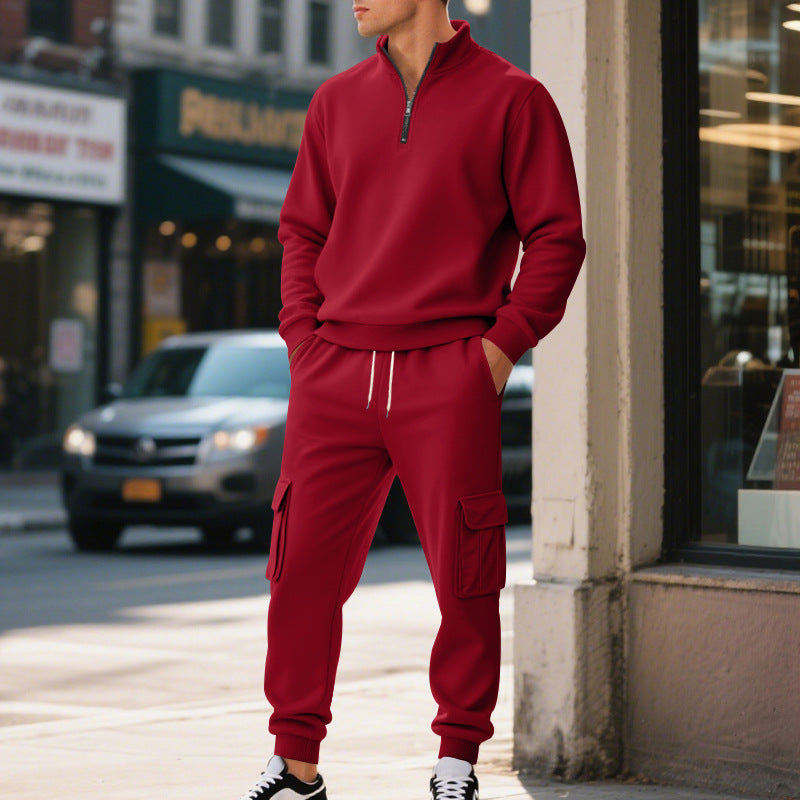 Sport leisure set for men with high collar and practical cargo pockets Lune London