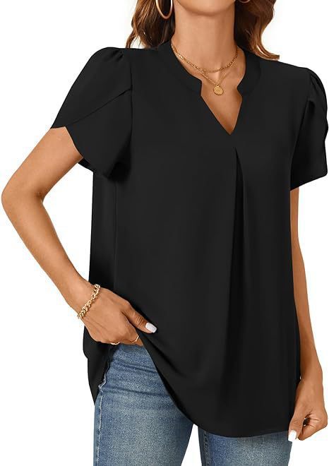 Women's Blouse with Elegant V-Neck Detail and Light Puff Sleeves Chic Und Stil
