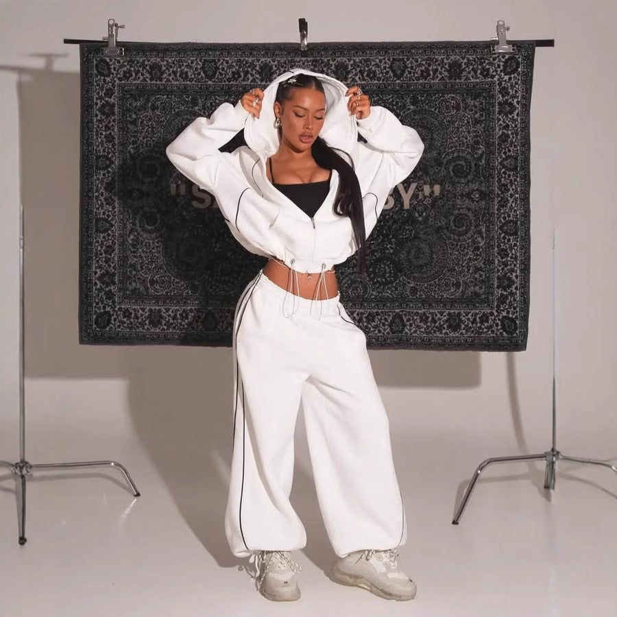 Oversized sports jacket set for women and wide jogger pants Lune London