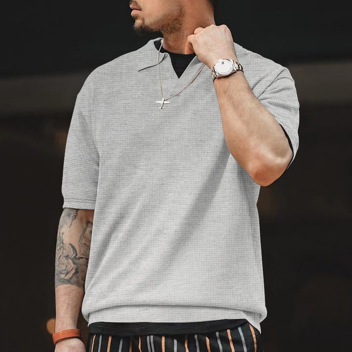 Men's short sleeve polo shirt with structured and modern design V neck Lune London