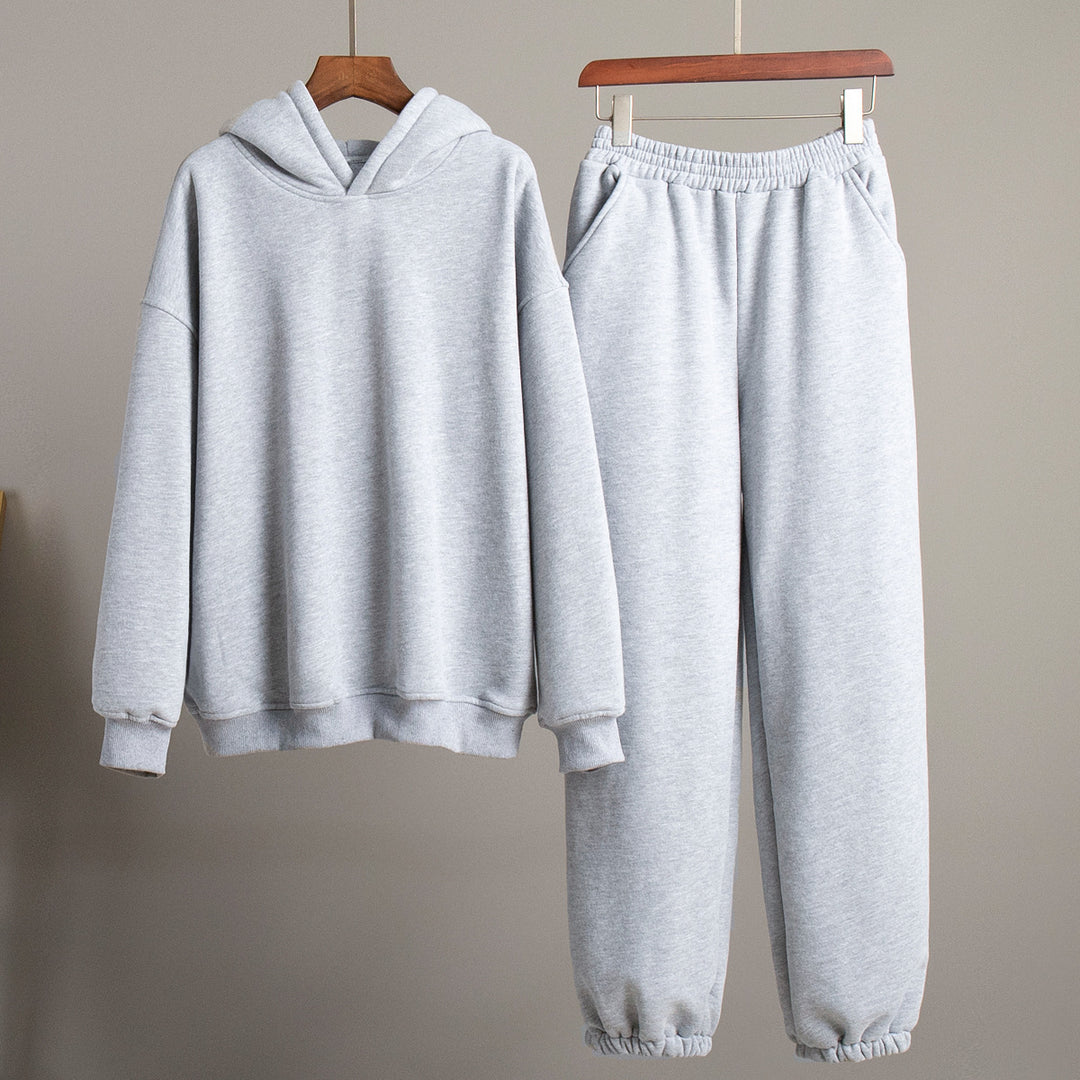 Women sweatshirt jumpsuit and cozy jogging pants Lune London