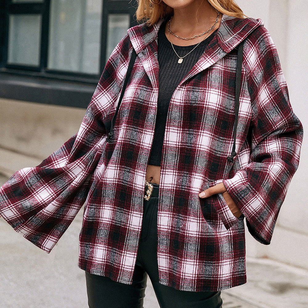 Ladies Carre Overshirt jacket in a casual style with hood and wide sleeves Lune London