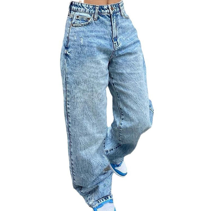 Women's loose cargo jeans with unique pockets and casual cut Lune London