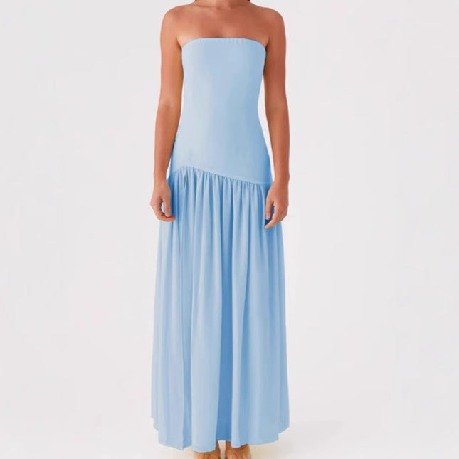 Elegant ladies maxi dress without straps with high slit and fluid fabric Lune London