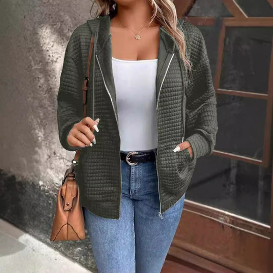Hooded jacket for women with textured embossed pattern and practical zipper Lune London