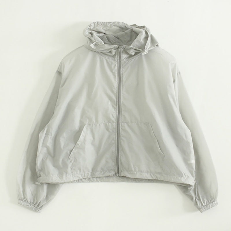 Veste fonctionnelle légère pour femmes avec capuche Chic & Stil