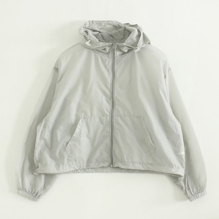 Veste fonctionnelle légère pour femmes avec capuche Chic & Stil