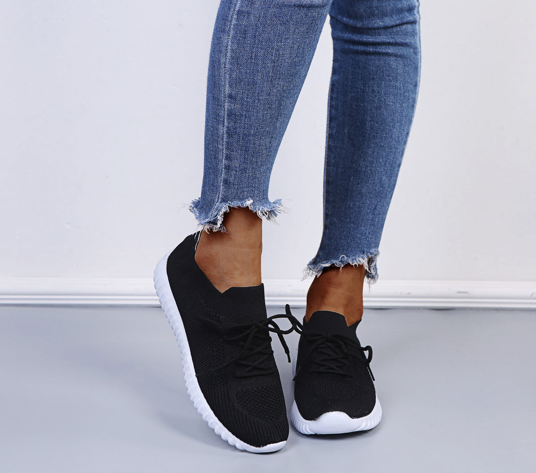Breathable casual shoes for women with elastic upper Lune London