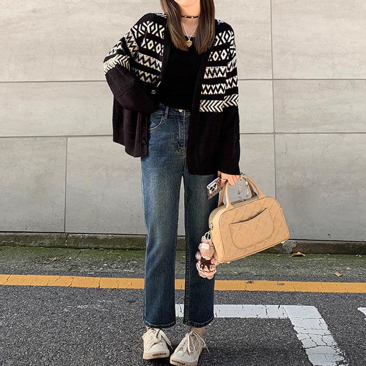 Ladies cozy knit cardigan Lune London