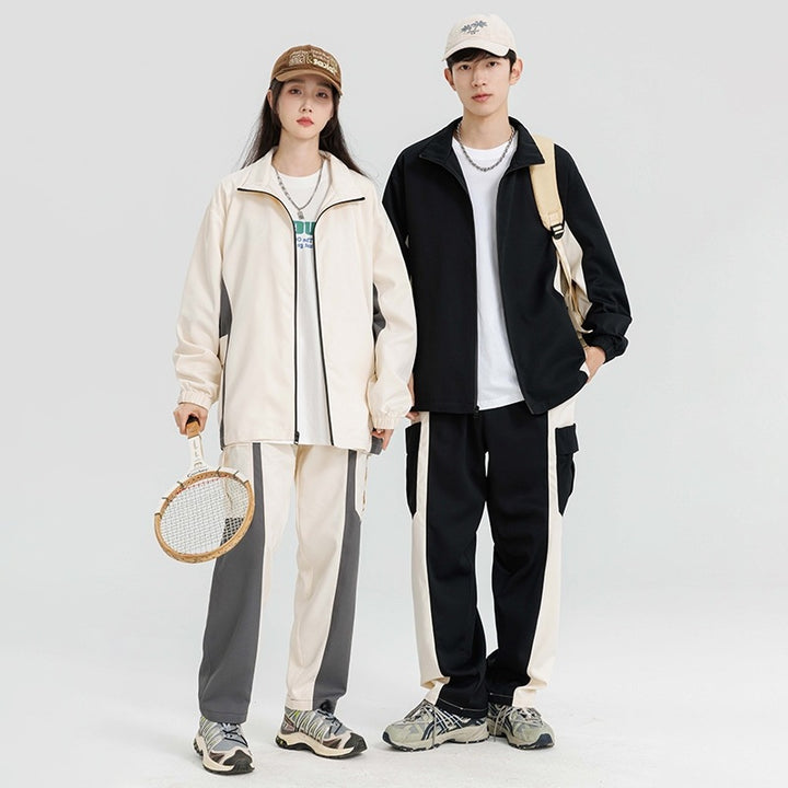 Complete athletic set for men with functional pockets and modern cut Lune London