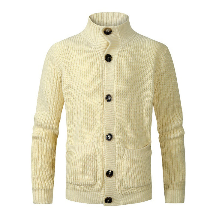 Comfortable knit jacket for men with button closure Lune London