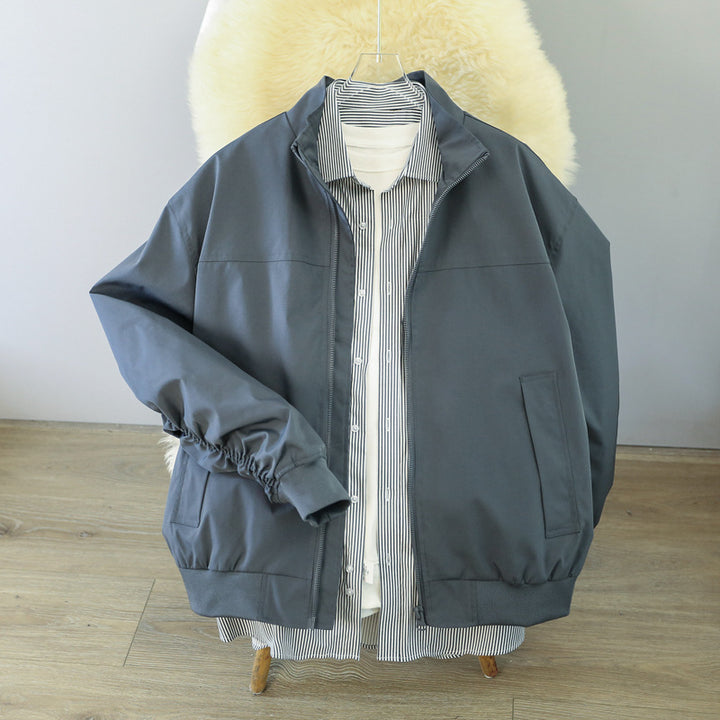 Transitional jacket for men with elastic arm openings and practical pockets Lune London