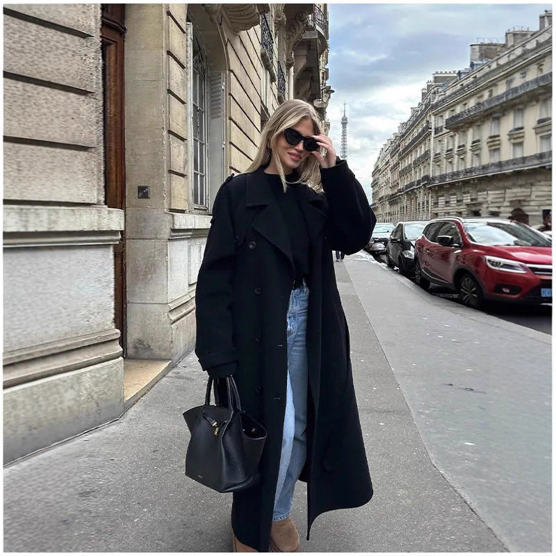 Elegant and warm trench coat for women Lune London
