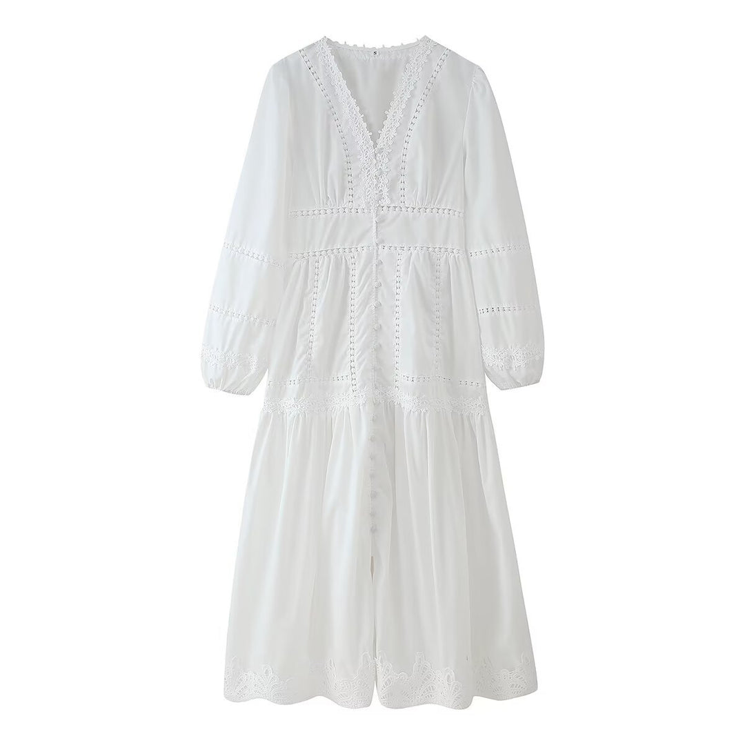 Maxi dress for women with elegant ruffle details and a feminine V-neck Lune London