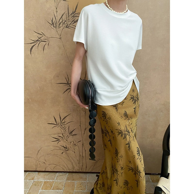 Women's Elegant and Flowing Midi Dress with Floral Design Chic & Stil