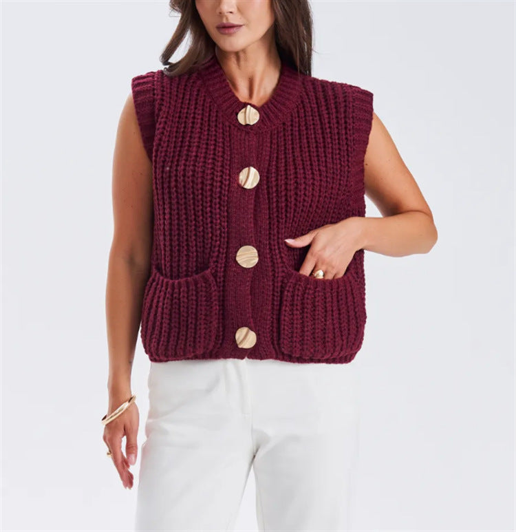 Women's knit jacket with gold buttons and relaxed fit Lune London