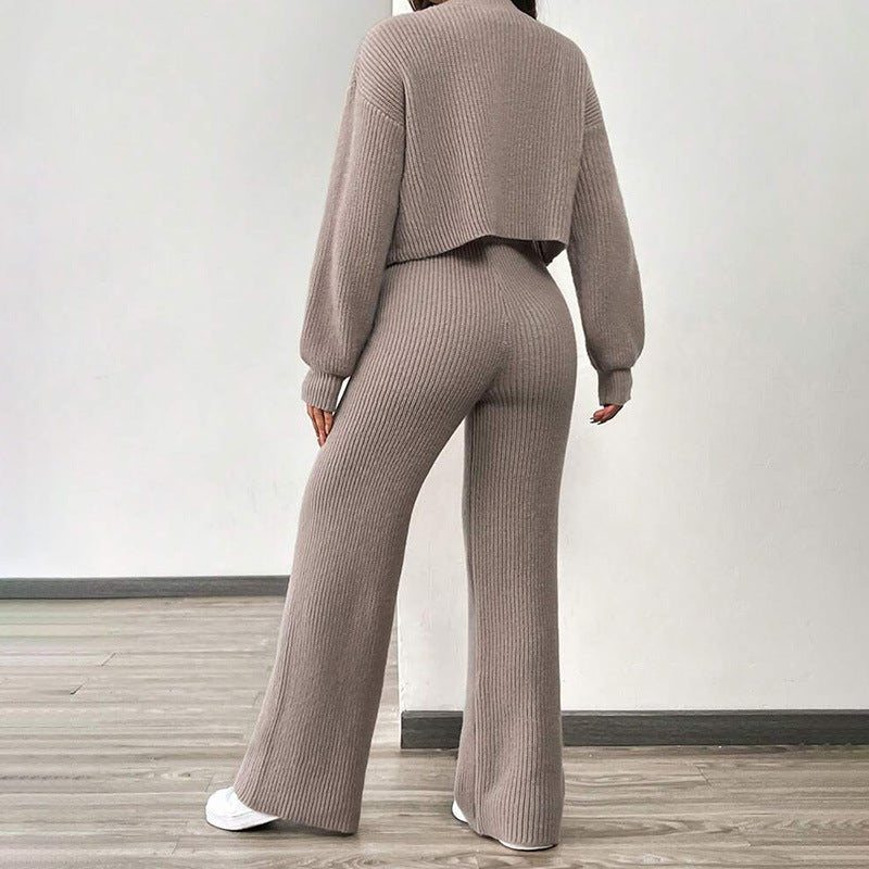 Ladies' soft knit set with casual pants and short cardigan Lune London