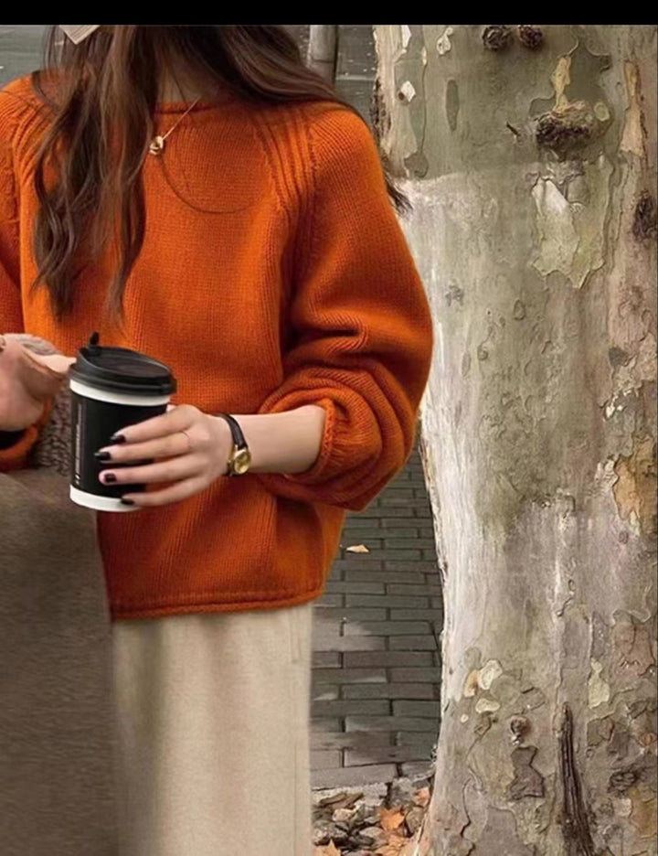 Comfortable knitted sweater for women with a relaxed fit and airy sleeves Lune London