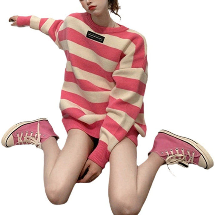 Comfortable sweater for women with wide stripes and a soft material Lune London