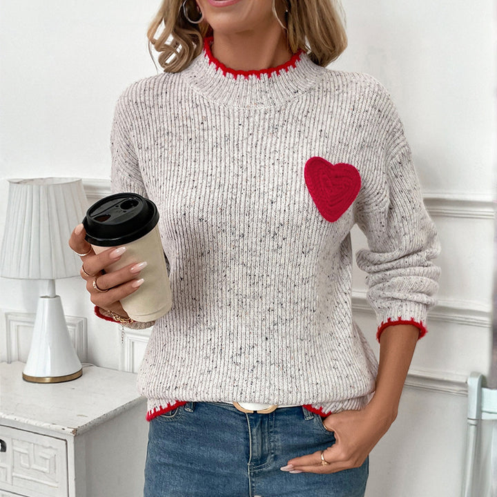 Knitted pullover for women with heart-shaped appliqué and decorative hem Lune London
